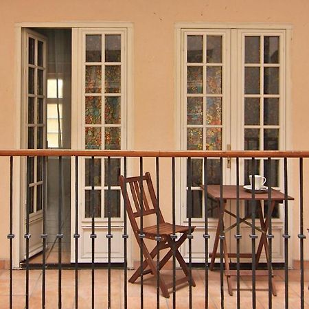 Historical Apartment With Balcony Πράγα Εξωτερικό φωτογραφία