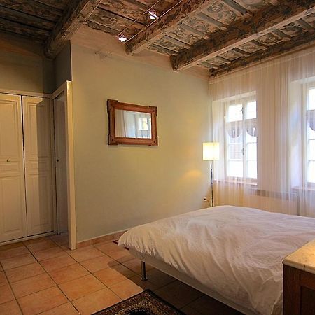 Historical Apartment With Balcony Πράγα Εξωτερικό φωτογραφία